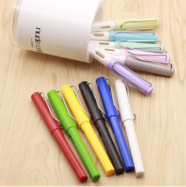 Office black pen core neutral pen