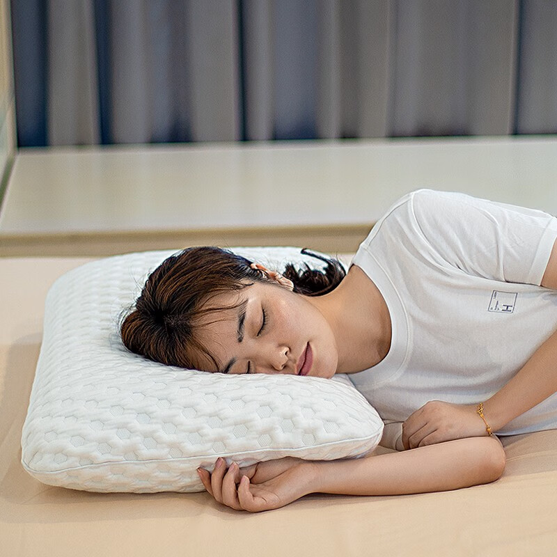 罗莱健康  棉花糖弹簧枕