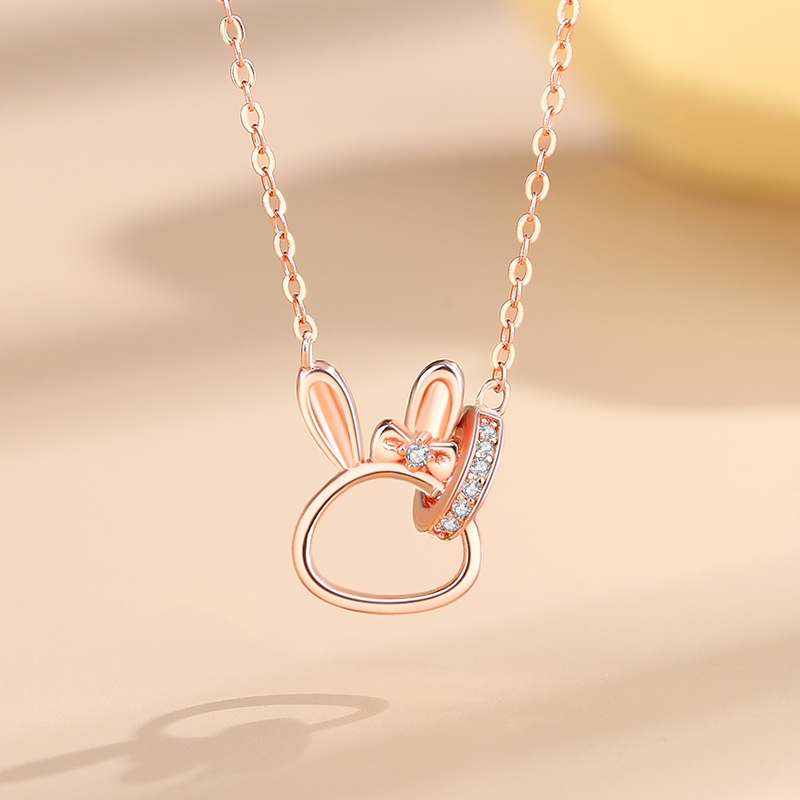 大展宏兔项链(兔年吉祥物)