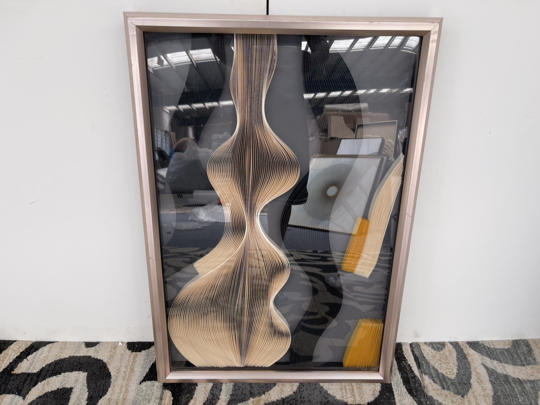 顶流家奢——visionnaire高定壁画 意大利轻奢家居设计师定制款，将奢华和艺术紧密结合，专业服务高端私宅。 高端定制手工立体纸艺切割工艺