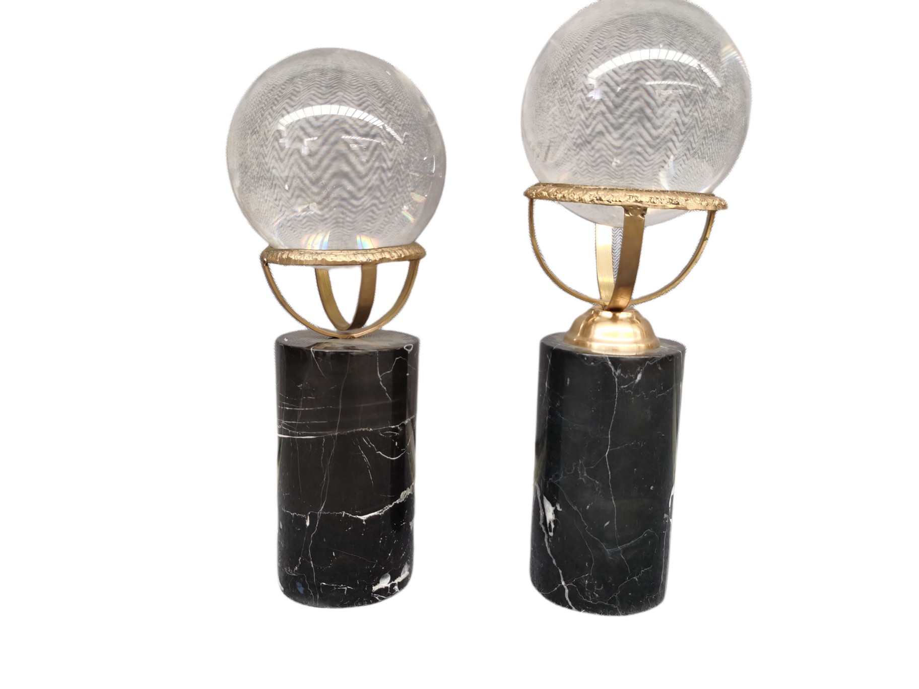 蒂高美居顶尖美式风格大理石铜制水晶球轻奢摆件 纯实心大理石底座，铜制雕刻托架，实心大水晶核心，实物更有质感，重量级玄关摆件，工艺性十足，全是高端材质打造