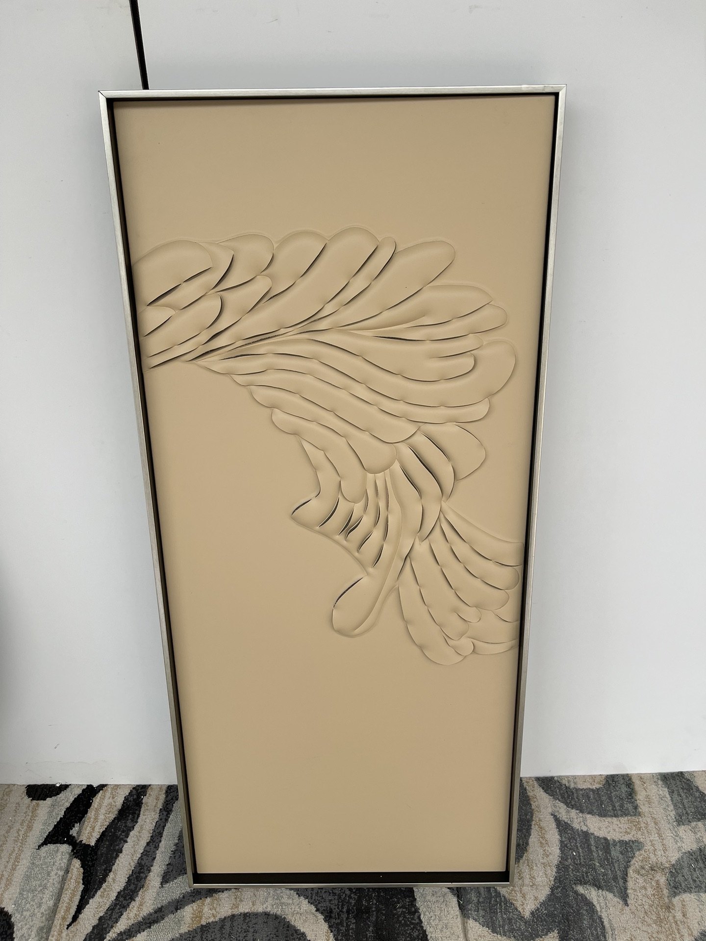 顶流家奢——visionnaire高定壁画 意大利轻奢家居设计师定制款，将奢华和艺术紧密结合，专业服务高端私宅。 高端定制皮质切割工艺立体挂画