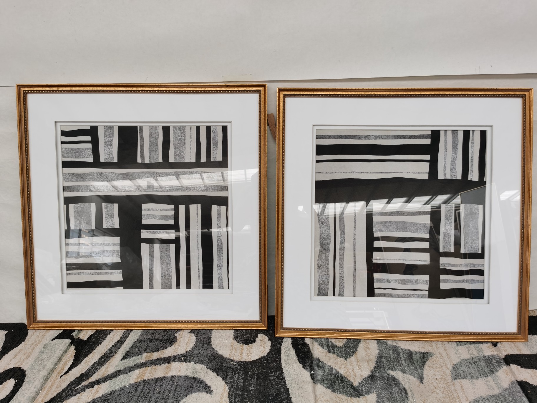 顶流家奢-visionnaire高定壁画 意大利轻奢家居设计师定制款，将奢华和艺术紧密结合， 专业服务高端私宅。 高端定制描金雕刻边框立体双层挂画