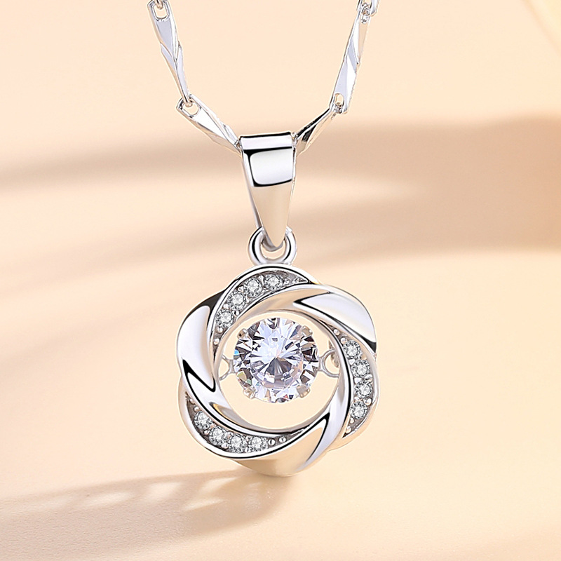 s999纯银跳动的心项链女锁骨链韩版简约ins小众轻奢网红吊坠批发