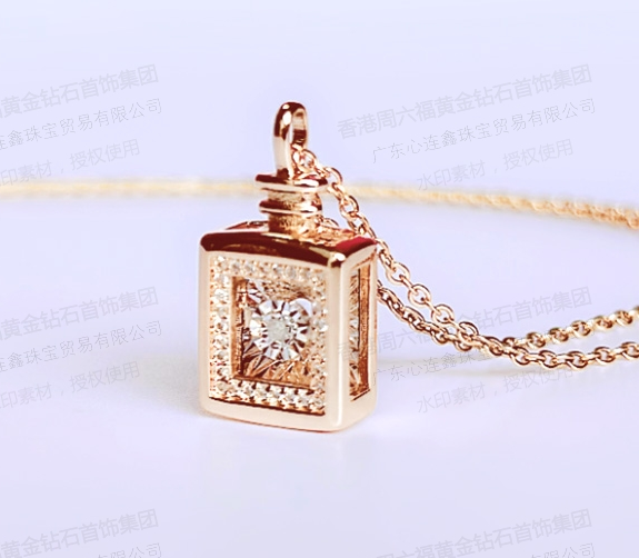 香港周六福镶钻系列-灵动香水瓶