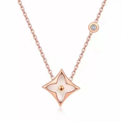 香港周六福 镶钻系列-四叶草  （方白贝）