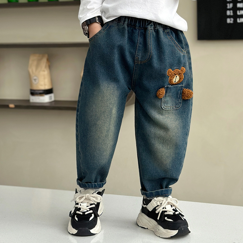 Boys spring and autumn soft jeans 2024 new children's autumn loose boy pants children's autumn straight