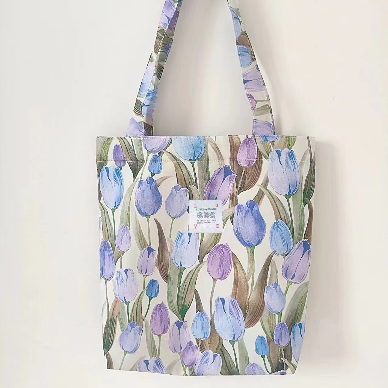 The new spring and summer oil painting style single shoulder bag Han department all-in-one students class large-capacity tot bag