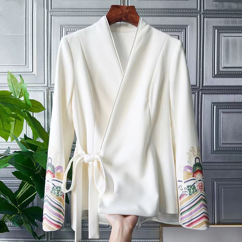 Spring new elegant vintage patchwork embroidered Chinese style blouse light luxury country tide lace-up wear V-neck shirt