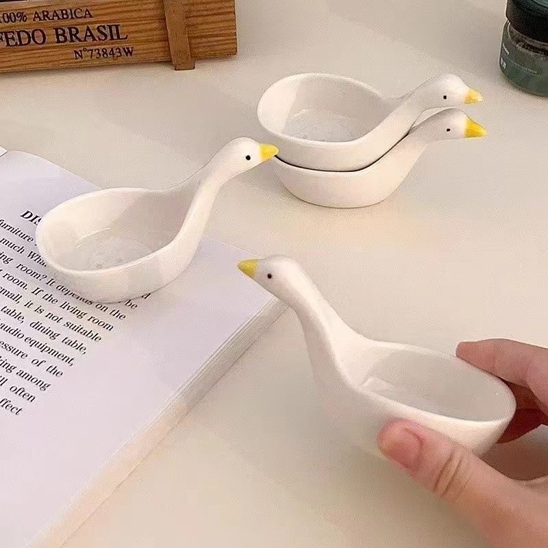 Ceramic dish Creative cartoon sauce Dish Snack Dish Mini cute Rice bowl Household vinegar dish hot pot dipping dish