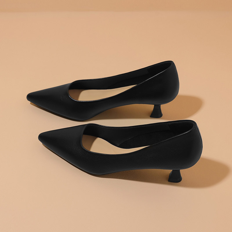 达芙妮3公分小跟鞋低跟尖头高跟鞋细跟单鞋4024404007