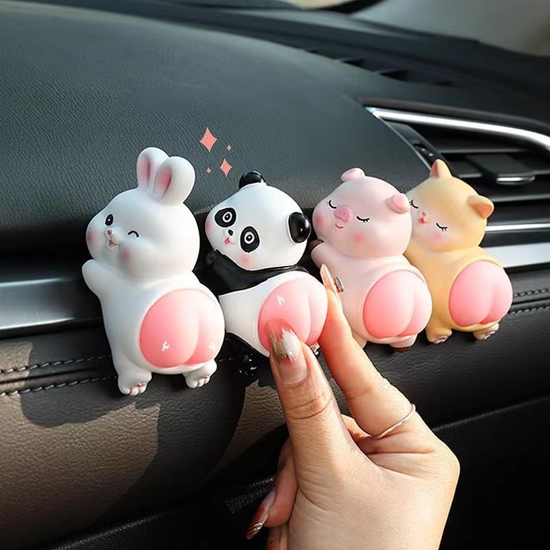 Decompression artifact Q bounce butt butt Jun car interior supplies female car high-end interior decoration pieces new