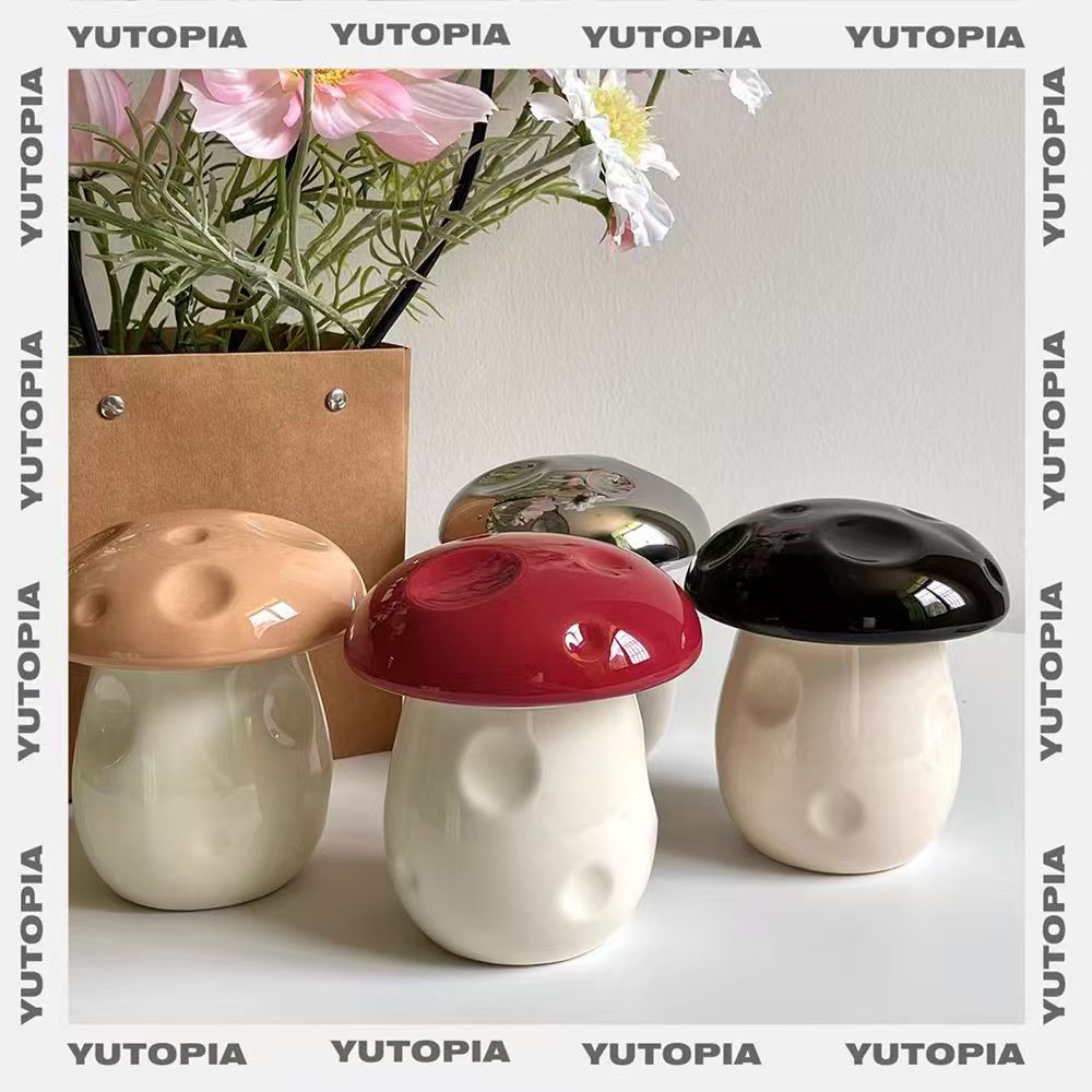 Cute ins wind ashtray mushroom net red fly-proof ash with cover high appearance level household tabletop decoration niche