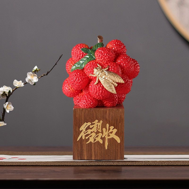 Meaning good decoration living room porch wine cabinet decoration high-end atmosphere grade new Chinese housewarming gift