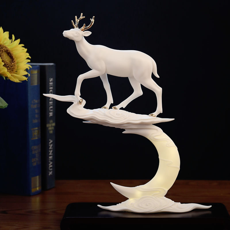 "Rapid progress" ceramic deer decoration new Chinese living room antique frame TV cabinet decorative arts and crafts