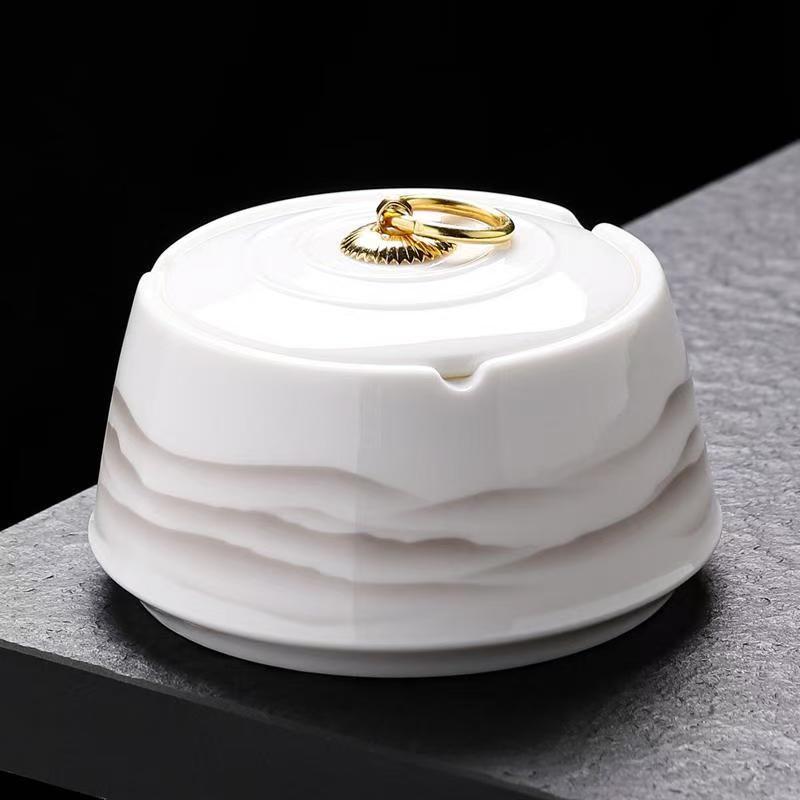 Sheep fat jade white porcelain ashtray with cover ceramic medium high-grade national tide anti-fly ash living room office
