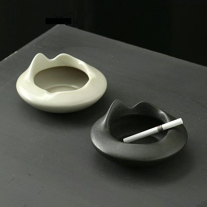 Coarse pottery ashtray ceramic Yuanshan ashtray black pottery smoke cup home living room decoration office desktop decoration
