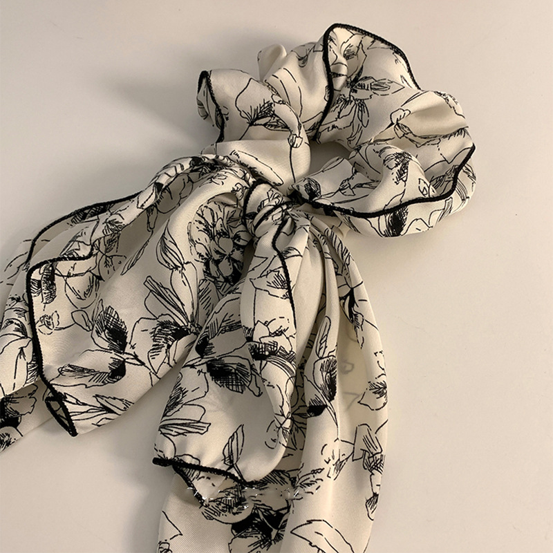 New Chinese ribbon bow hair circle women's new simple temperament senior sense head rope silk scarf headband tied hair