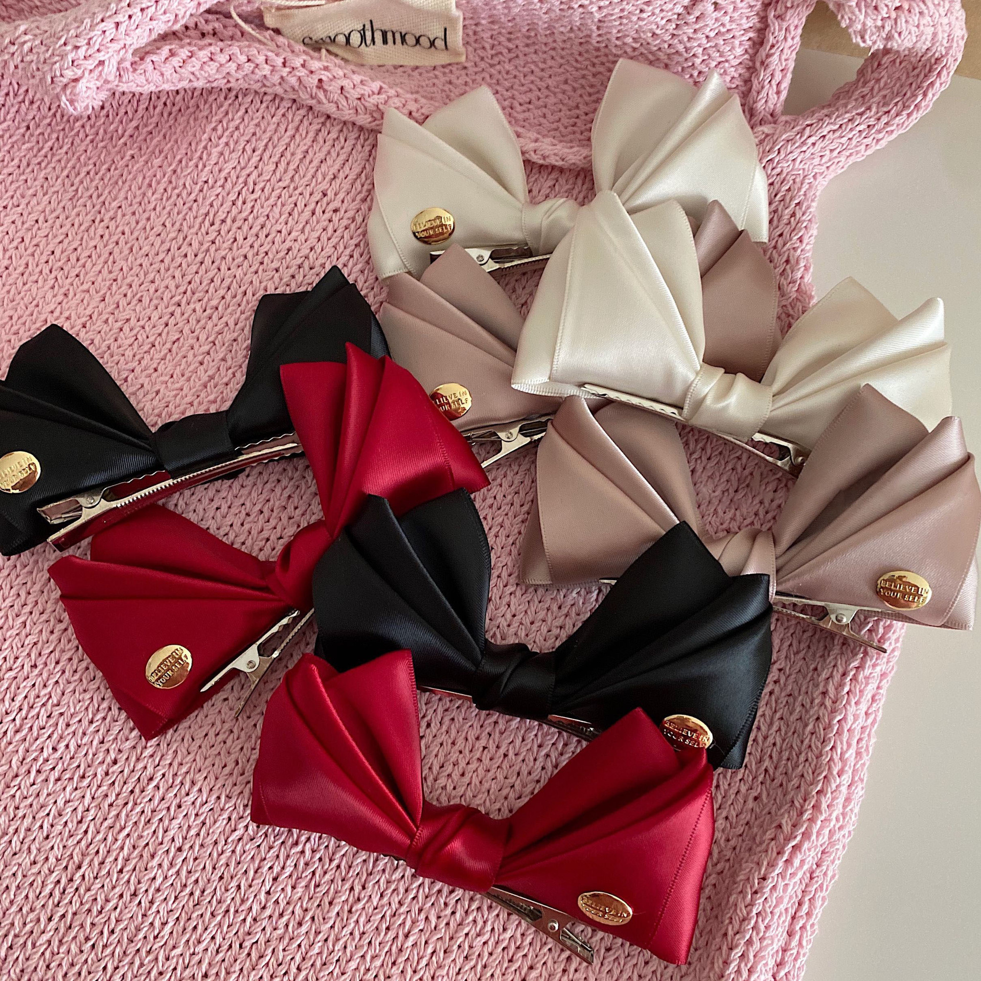 Premium three-dimensional satin bow hair clip Sweet fringe side clip