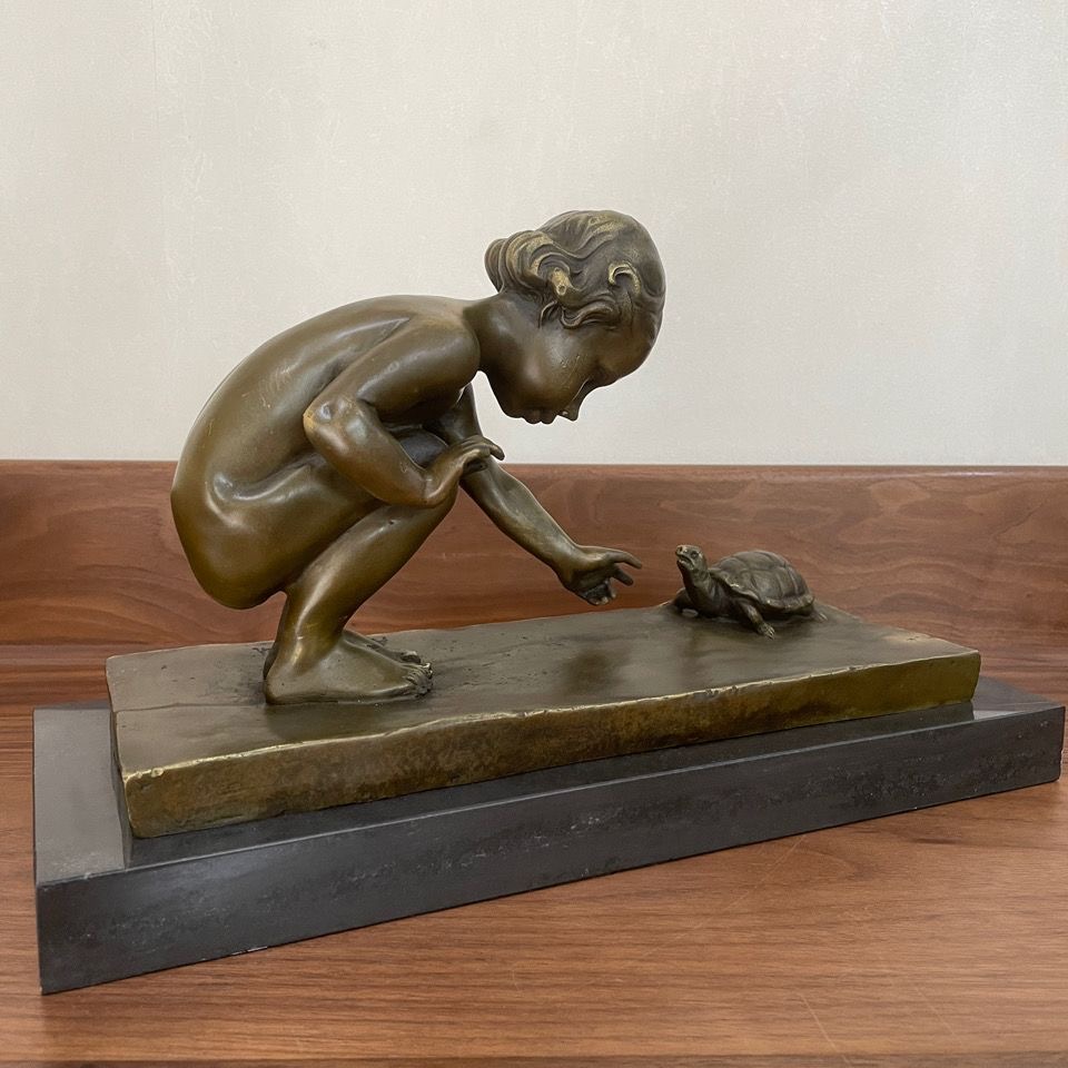 Bronze sculpture children fun children tease little turtle bronze tabletop decoration handicrafts home decoration European perso