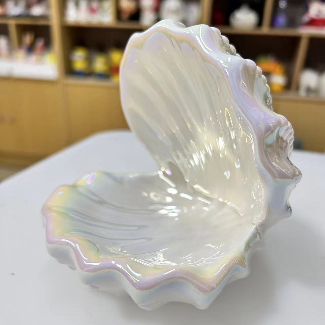 Fish tank decoration pearl shell decoration girl unplugged romantic network red bedroom night light advanced cloud