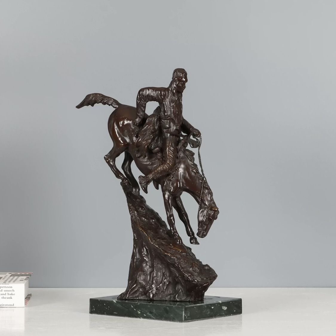 Copper sculpture Remington Mountain people Western cowboy bronze decoration home decoration high-end gifts living room porch stu