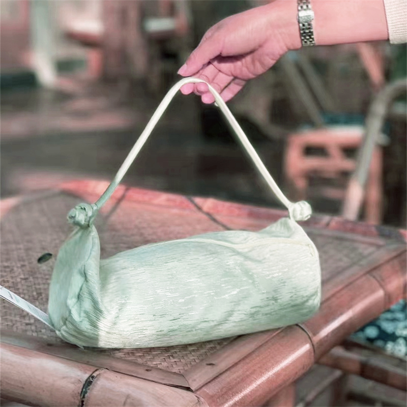 多功能便携小被YL-CST03