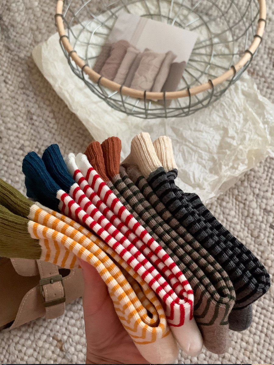 花辞日记 美拉德色系条纹袜4色组4双装